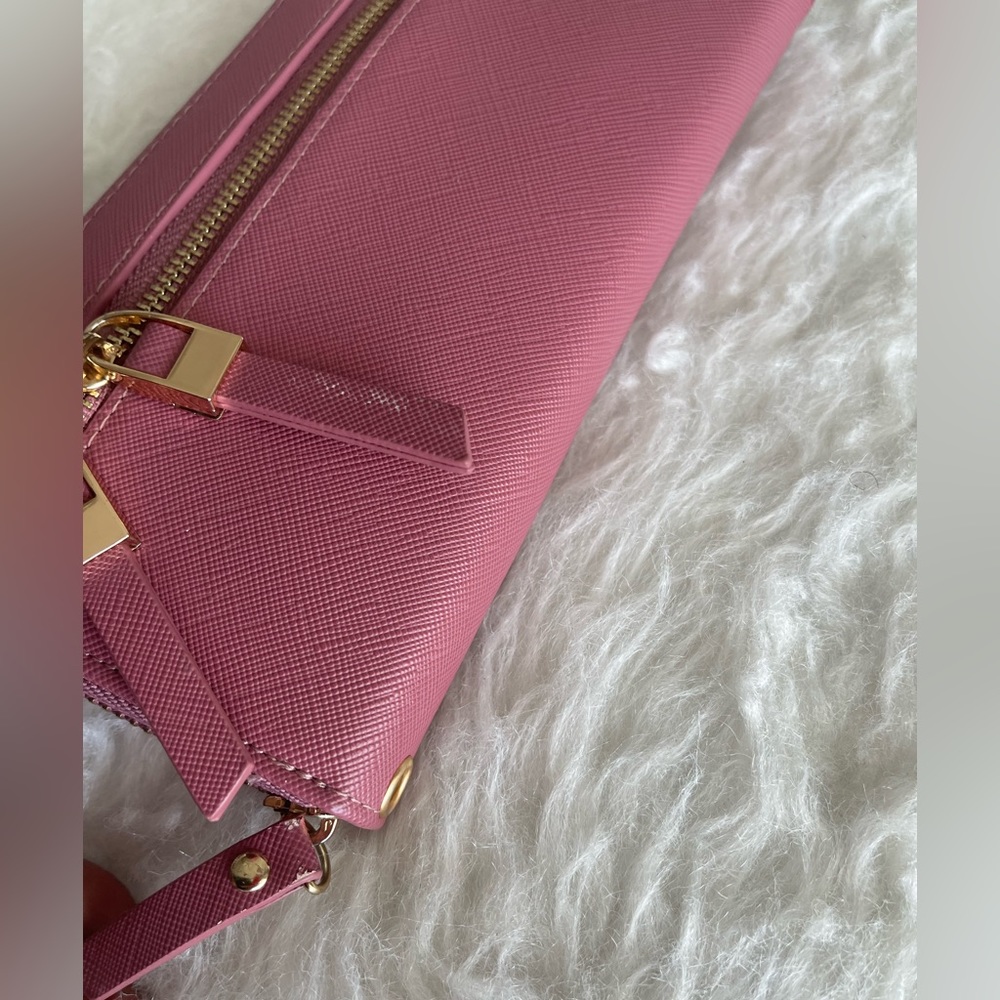 Wallet. - Picture 4 of 4